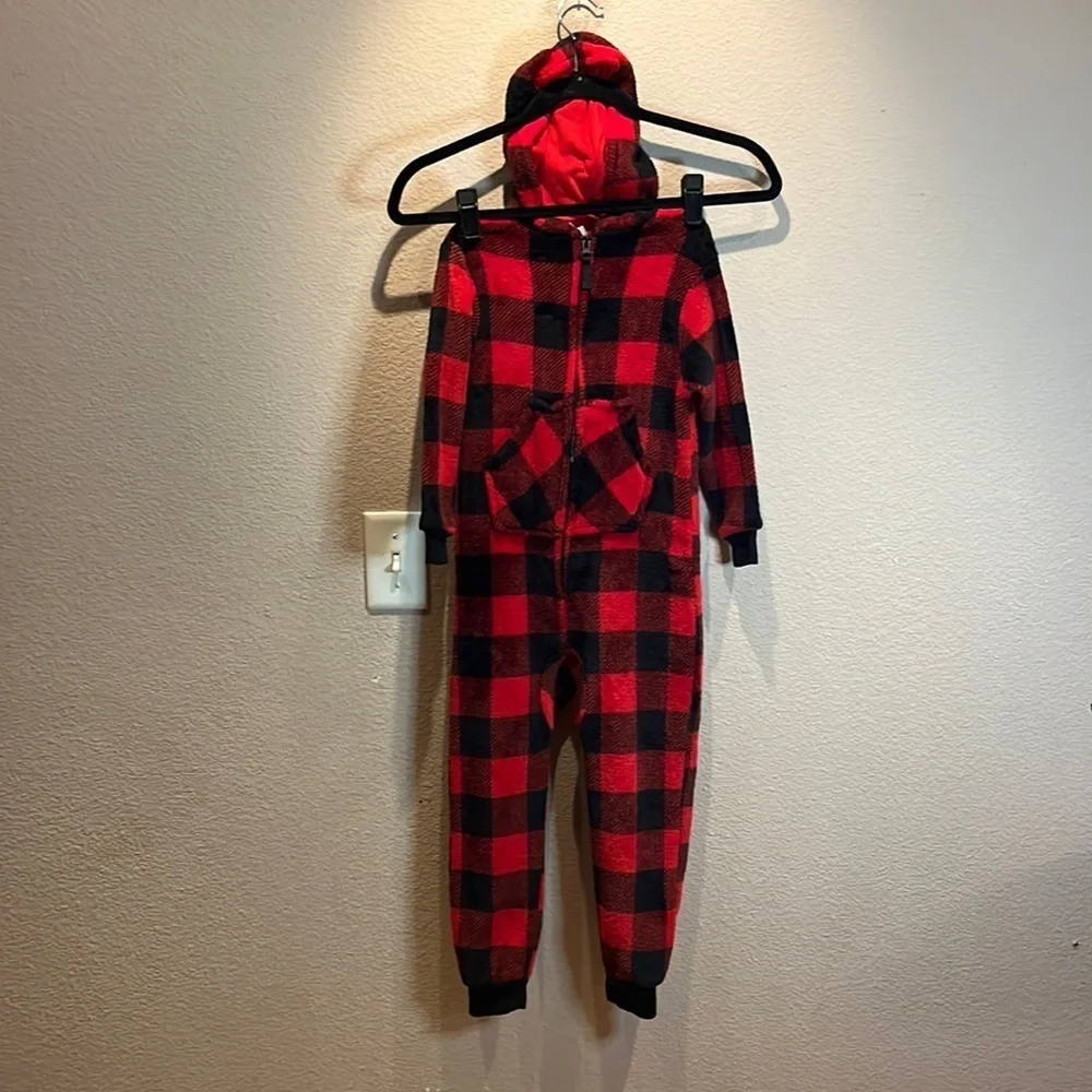 Cat & Jack Buffalo Plaid Plush Fleece One Piece Sleeper with Hood Size 4 Red